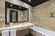 H10 Marina Barcelona - Wohnbeispiel Doppelzimmer Klassik (Zimmercodierung DG1)