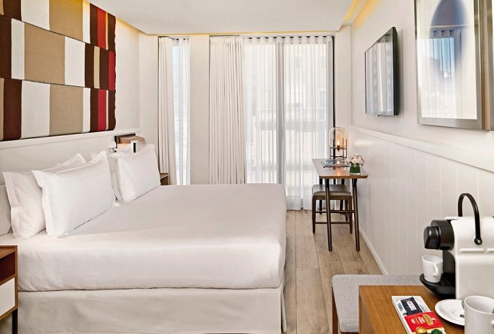 H10 Cubik - Wohnbeispiel Doppelzimmer Classic Barcelona (Zimmercodierung DB1)