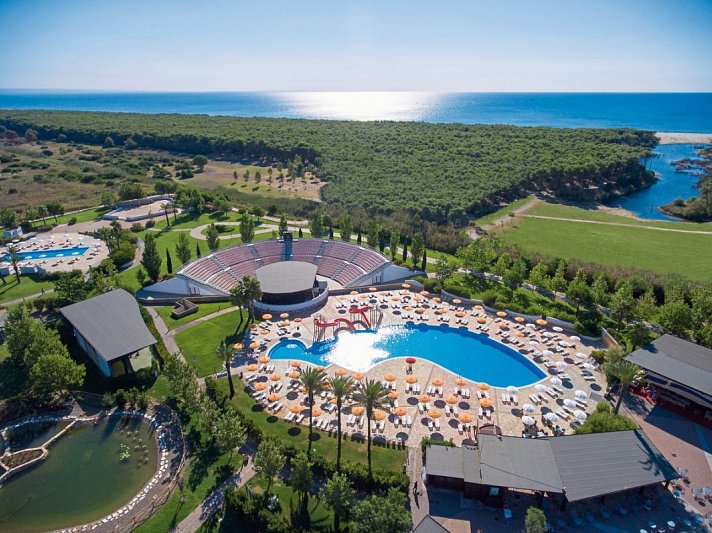 Torreserena Resort