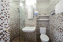Mercure Hotel Berlin Zentrum - Beispiel Bad Doppelzimmer (Zimmercodierung DB1)