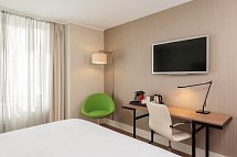 NH Collection Berlin Mitte am Checkpoint Charlie - Wohnbeispiel Doppelzimmer Superior (Zimmercodierung DS6)