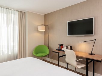 NH Collection Berlin Mitte am Checkpoint Charlie - Wohnbeispiel Doppelzimmer Superior (Zimmercodierung DS6)