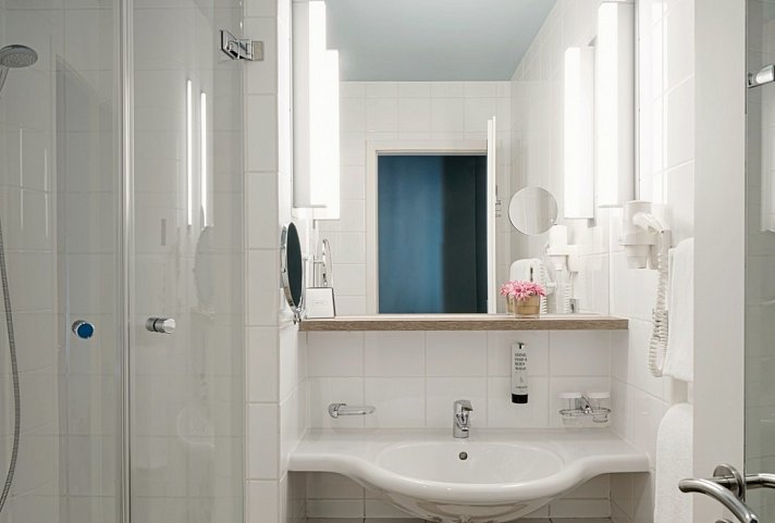 AMERON Hotel ABION Spreebogen Waterside - Wohnbeispiel Deluxe Maritim Zimmer (Zimmercodierung DD1)