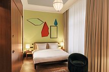 Hotel Château Royal - Large Room