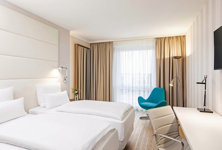 NH Berlin Alexanderplatz - Wohnbeispiel Doppelzimmer (Zimmercodierung DG1)