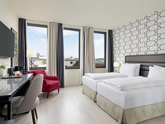 H10 Berlin Ku'Damm - Wohnbeispiel Doppelzimmer Deluxe (Zimmercodierung DD1)