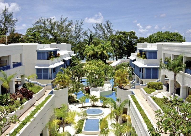 Savannah Beach Club