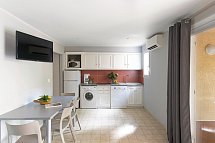 Résidence Marina d'Oru - Wohbeispiel Appartement 2 Schlafzimmer ca. 42 qm (Zimmercodierung OB1)