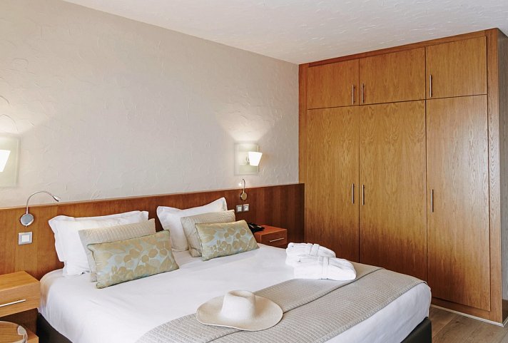 Hotel Alivi - Wohnbeispiel Double Room Privilege (Zimmercodierung DR1)