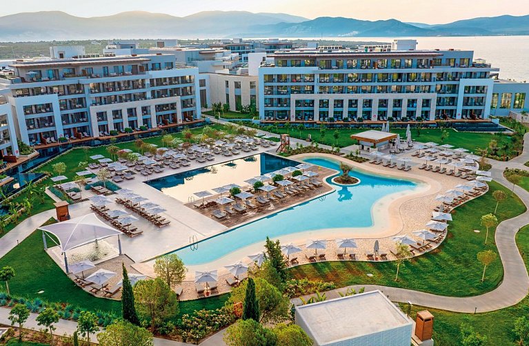 Anda Barut Collection