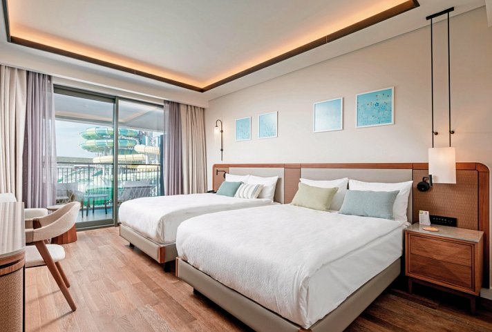 Anda Barut Collection - Wohnbeispiel Familysuite Deluxe Familienbereich Abenteuerpark Blick (Zimmercodierungen FDQ & FD1)