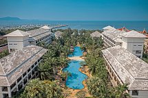 Ravindra Beach Resort & Spa