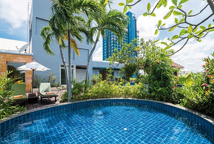 Sunshine Vista Hotel