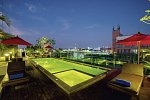 Sunshine Hip Hotel