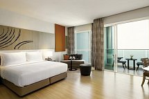 Mövenpick Siam Na Jomtien Pattaya - Wohnbeispiel Junior Suite Seaview (Zimmercodierung JBM)