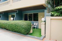 Let's Hyde Resort & Villas - Wohnbeispiel Poolside Standard (Zimmercodierung UG3)
