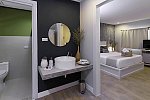Let's Hyde Resort & Villas
