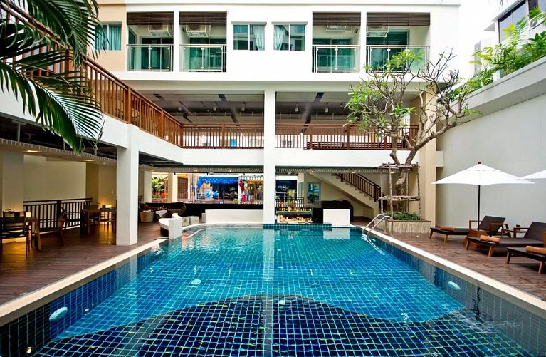 Sunshine Hotel & Residences