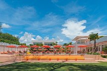 The Standard, Pattaya Na Jomtien