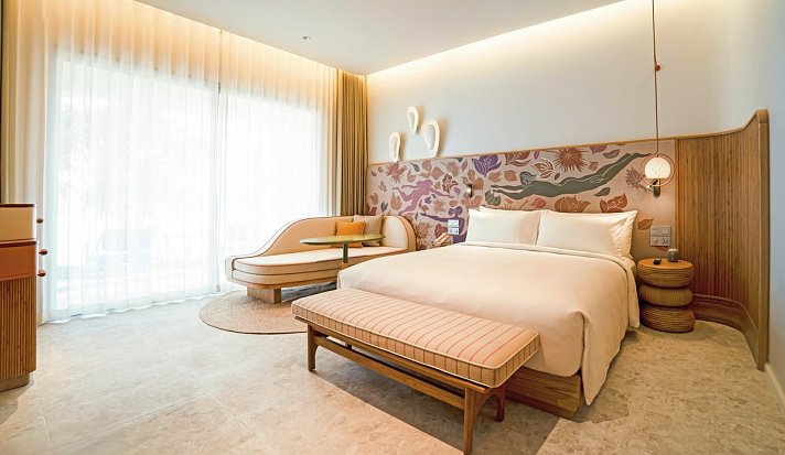 The Standard, Pattaya Na Jomtien