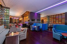 Holiday Inn Bangkok Silom