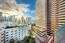 Royal Benja Hotel