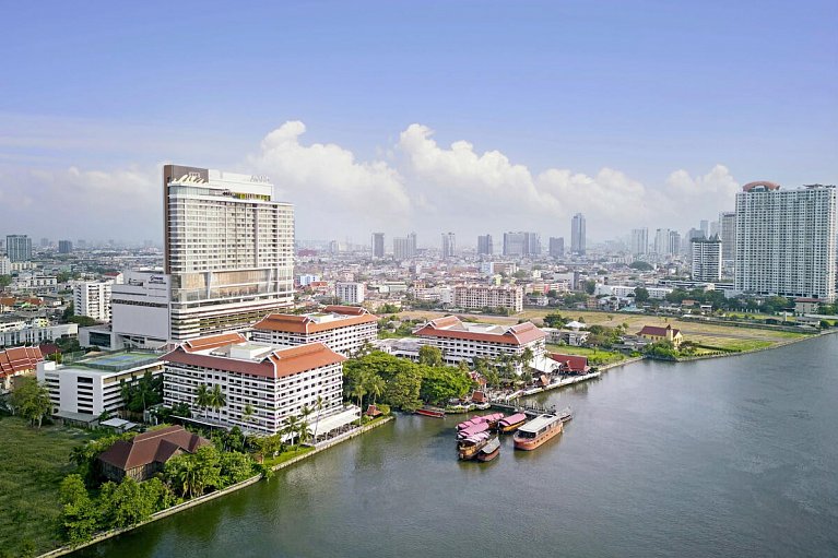 Anantara Riverside Bangkok Resort