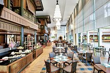 Anantara Riverside Bangkok Resort - The Market Restaurant