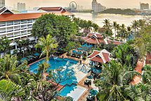 Anantara Riverside Bangkok Resort