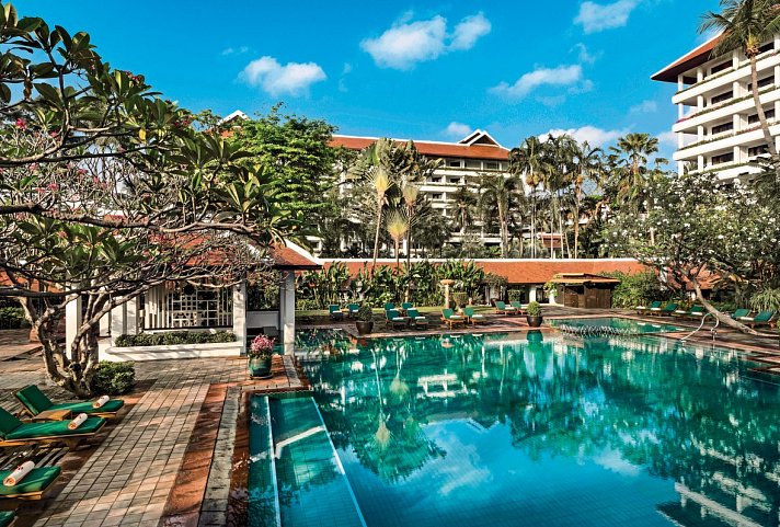 Anantara Riverside Bangkok Resort