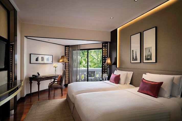 Anantara Riverside Bangkok Resort