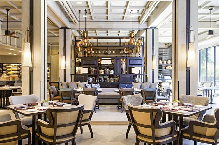 Hua Hin Marriott Resort & Spa - Restaurant „Amber Kitchen“