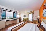 Golden Beach Cha Am Hotel