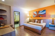 Golden Beach Cha Am Hotel - Wohnbeispiel Executive Family Ocean View Suite (Zimmercodierung WI1)