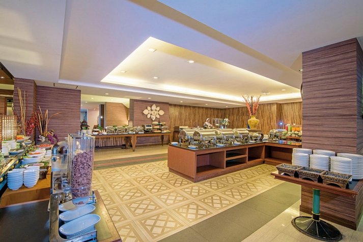 Golden Beach Cha Am Hotel