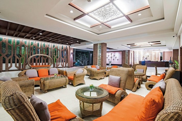 Golden Beach Cha Am Hotel