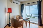Golden Beach Cha Am Hotel