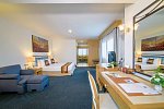 Golden Beach Cha Am Hotel