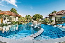 Pinnacle Grand Jomtien Resort & Beach Club