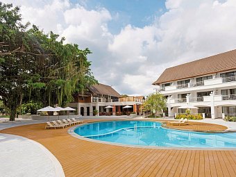 Pinnacle Grand Jomtien Resort & Beach Club