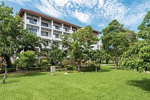 Pinnacle Grand Jomtien Resort & Beach Club