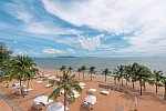 Pinnacle Grand Jomtien Resort & Beach Club