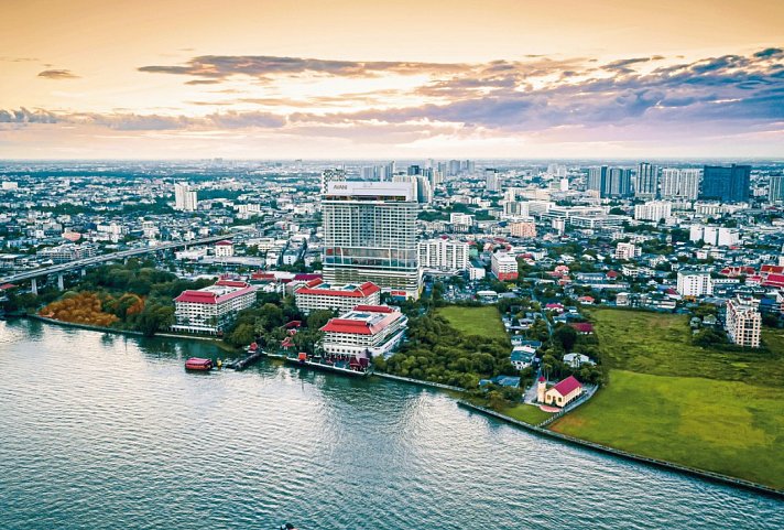 Avani+ Riverside Bangkok Hotel