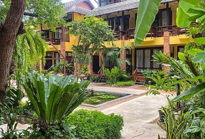 Baan Talay Dao