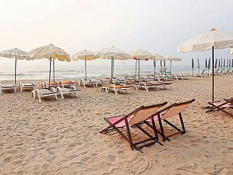 Long Beach Cha Am Resort