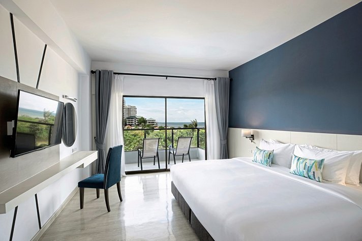 Centara Life Cha-Am Beach Resort Hua Hin