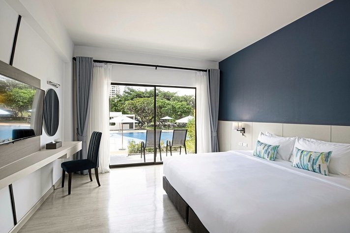 Centara Life Cha-Am Beach Resort Hua Hin