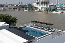The StandardX Bangkok Phra Arthit