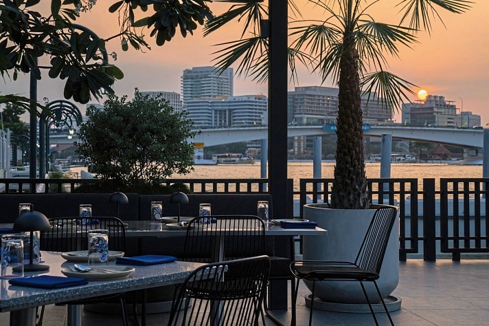 The StandardX Bangkok Phra Arthit