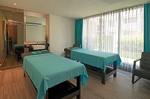 Cross Vibe Bangkok Sukhumvit